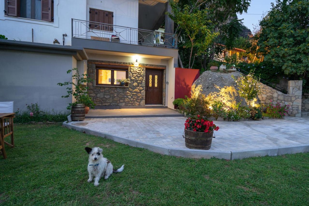 Meteoron Theasis Apartment Kalampáka Ngoại thất bức ảnh