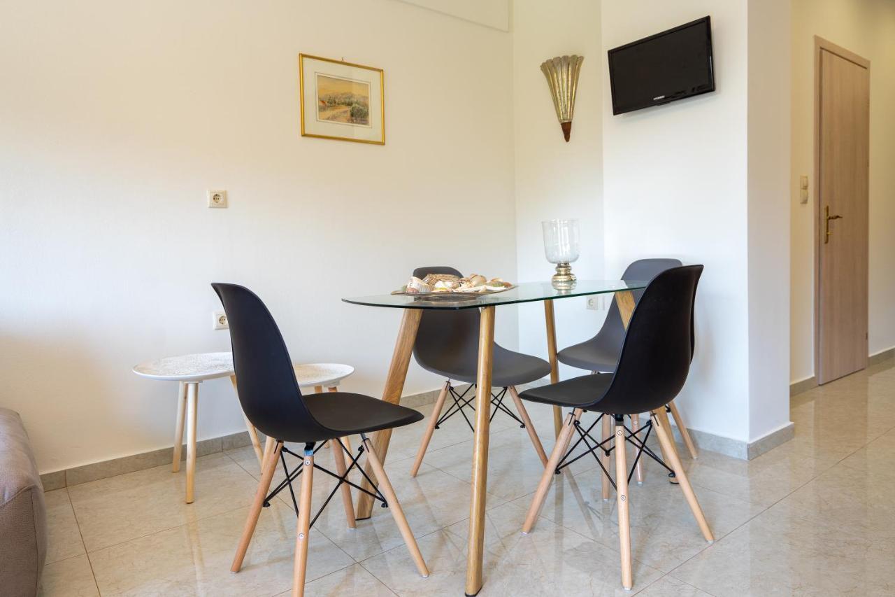 Meteoron Theasis Apartment Kalampáka Ngoại thất bức ảnh